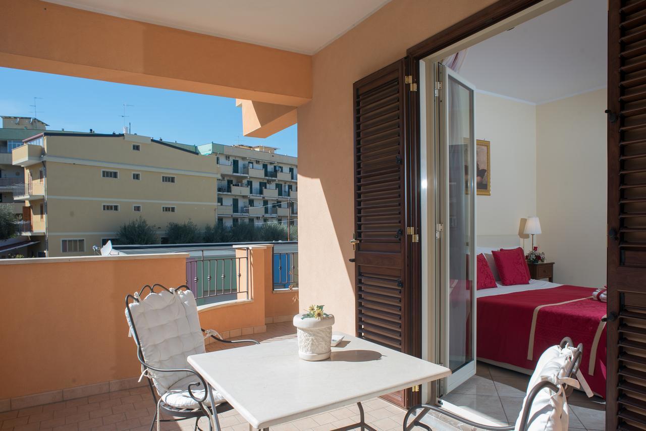 B&B Mareagro Santa Teresa Di Riva Dış mekan fotoğraf